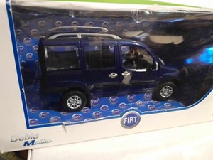 Norev Fiat Story 1/43 - Fiat Doblo Cargo 2006 Orange - Miniature Collection