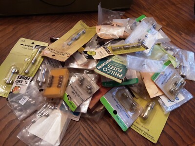 Large pile of fuses Various Amps And Sizes