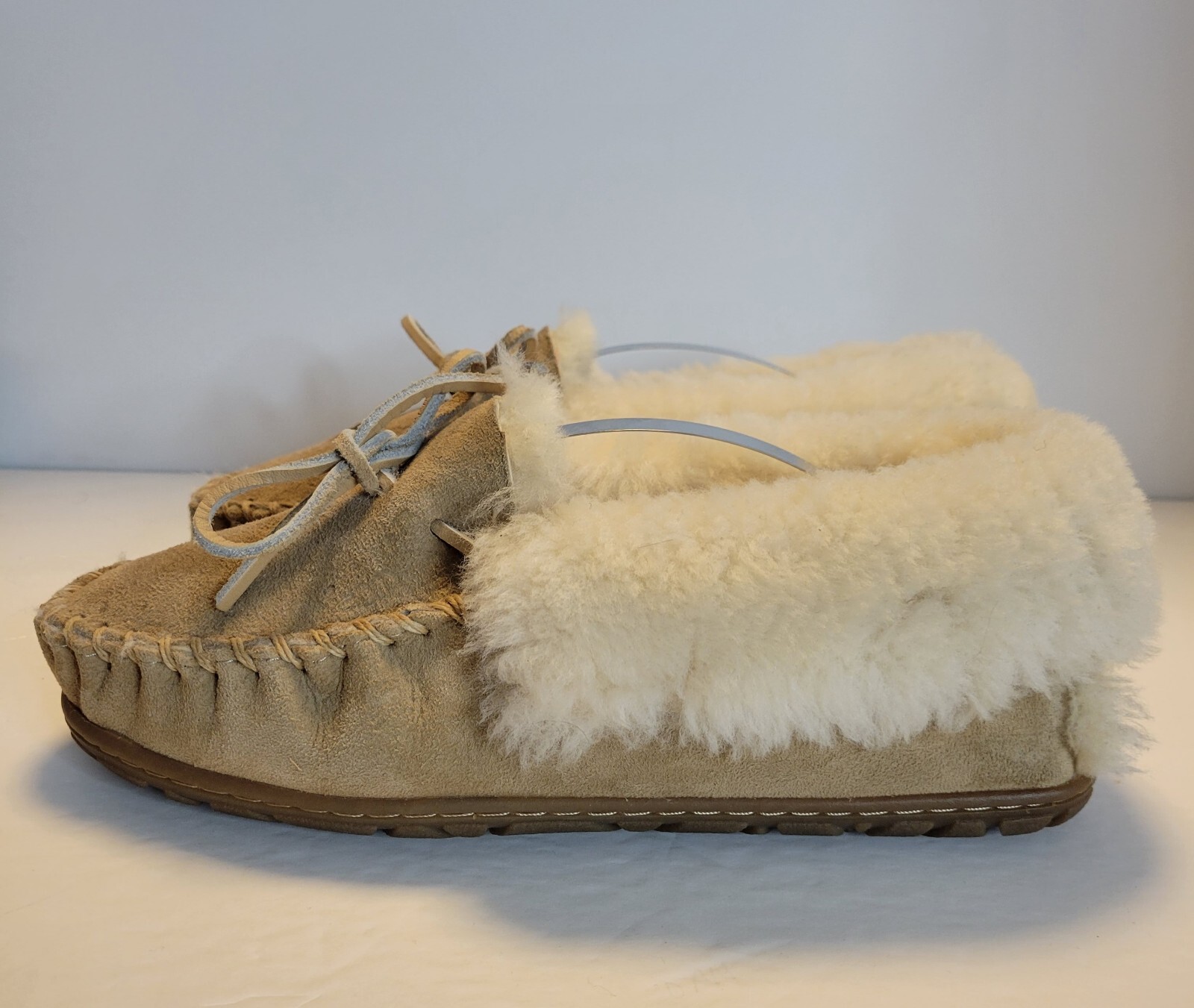 LL Bean Womens Slippers Size 8 M Wicked Good Moccasins Shearling