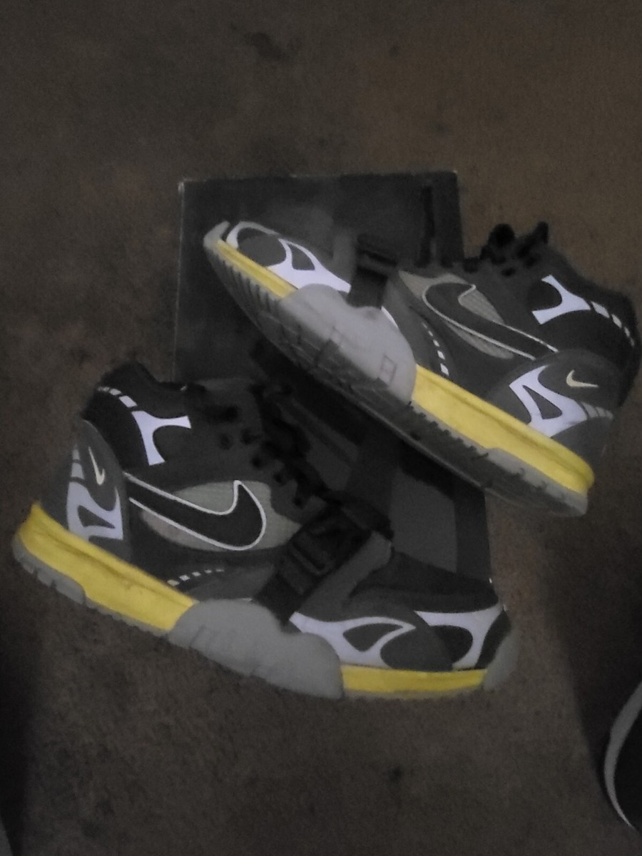 Nike Air Trainer 1 Utility Dark Smoke Grey Yellow DH7338-001 Mens 9.5 Mid Top Nike Air Trainer 1 Utility Dark Smoke Gray 2022 - DH7338-001  main image 3