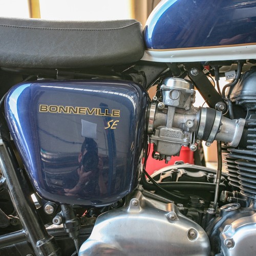 Air Box Delete with Ramair Foam Pod Filters for Triumph Bonneville & Thruxton - Picture 3 of 6