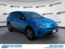 2018 Toyota RAV4 LE Sport Utility 4D