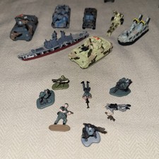 Lot Of Micro Machines Vintage Military Vehicles And Figures ...REF 3