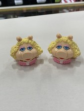 Vintage Brookside Jim Hensons Muppets Shoelace Bow Biters Miss Piggy