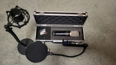 Großmembran Mikrofon t.bone SC 450 USB, Popschutz, Tischstativ