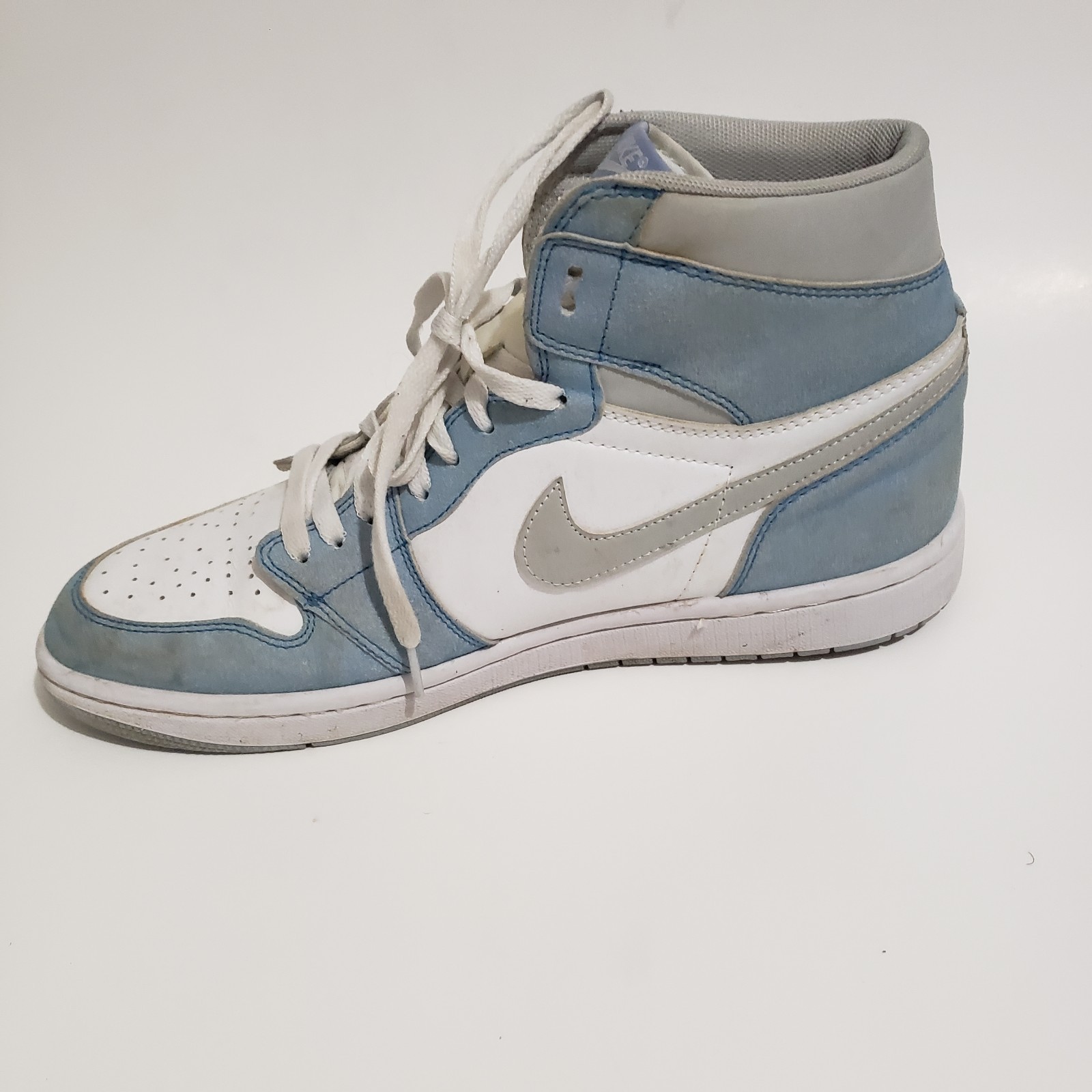 Nike Air Jordan 1 High Og Hyper Royal 555088-402 Men's Shoes Size 12. thumbnail 9