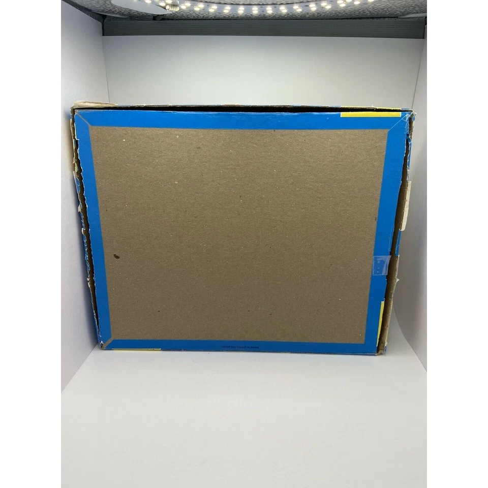 Vintage 1993 LITTLEST PET SHOP A Little Fun Makes Life A Ball Jigsaw Puzzle 24pc - Image 2 of 4