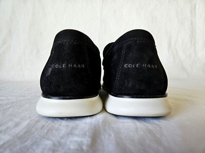 Cole Haan Men display picture 1