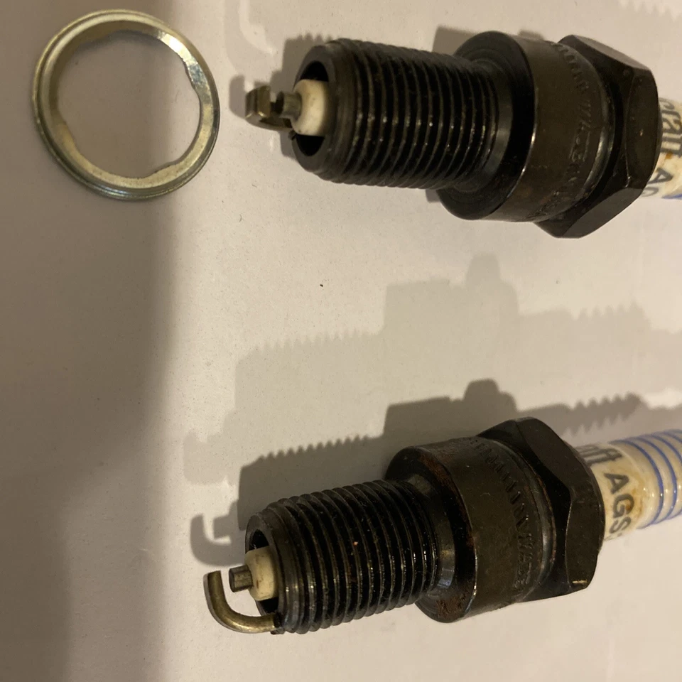Bujía Motorcraft AGS32C (lote de 2) falta una lavadora Foto 4 de 4