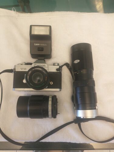 Aparat filmowy Canon TX z obiektywem 28mm i autozoomem soligor 90mm-230mm, & soligor... - Zdjęcie 1 z 11