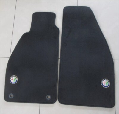 Alfa Romeo Gtv 916 Fußmatten Set schwarz 4-teilig gesticktes Emblem neu