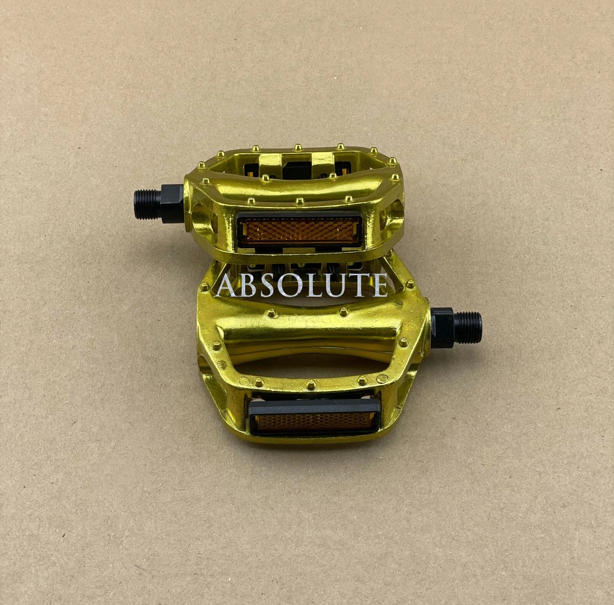 Gold mtb sale pedals