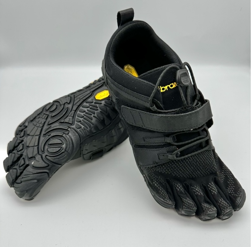 【26cm】新品同様Vibram FiveFingers V-Train箱なし Vibram FiveFingers WOMEN V-Train 2.0 20W7701 Black flexibility