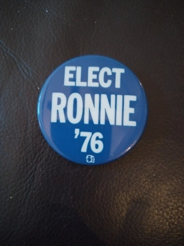 Juego de 13 botones de campaña de elecciones presidenciales para gobernador Ronald Reagan y 1976 Foto 3 de 4