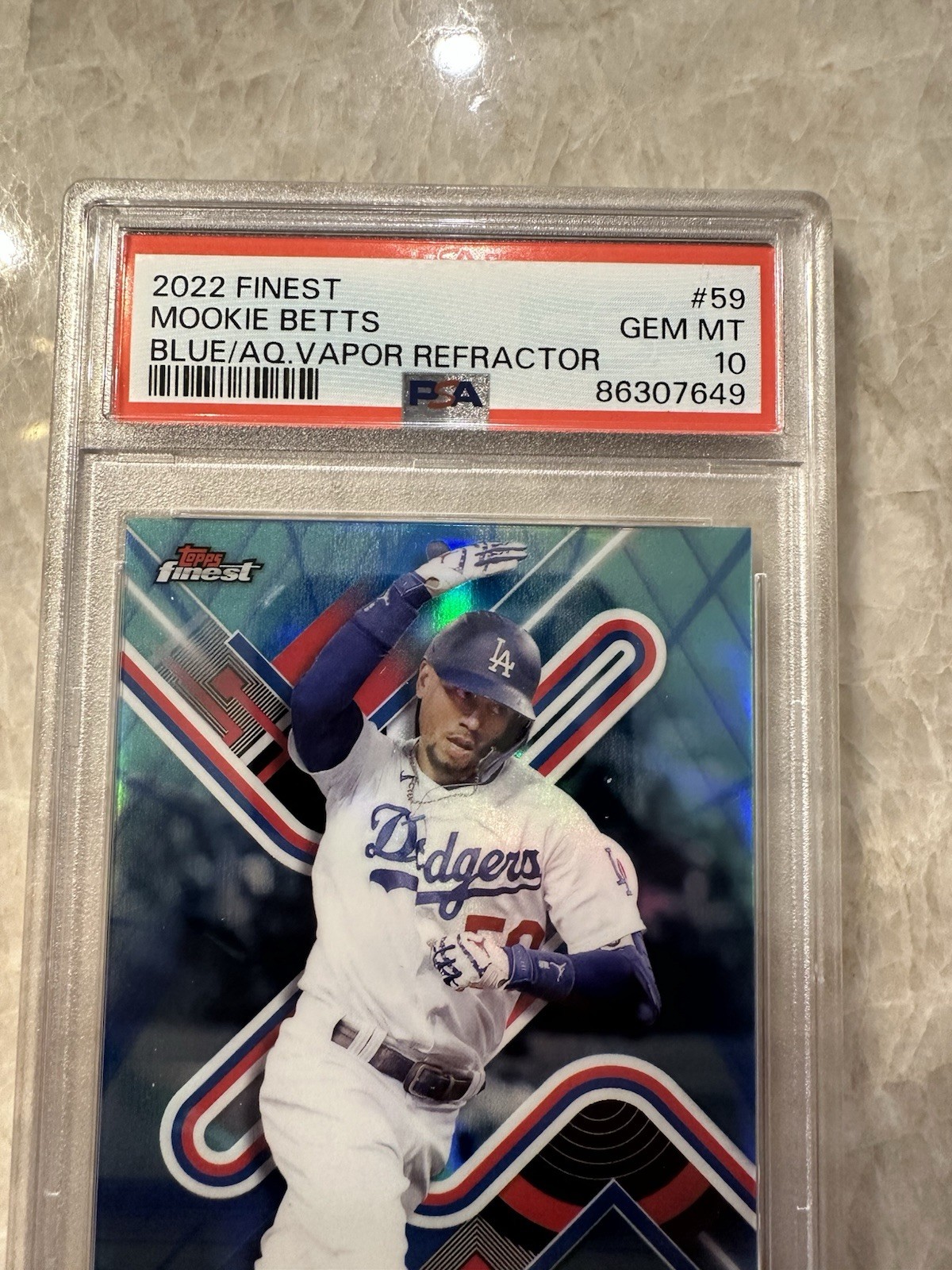 2022 Topps Finest - Mookie Betts #59 Blue/Aqua Vapor Refractor /250 PSA 10 Gem view 3