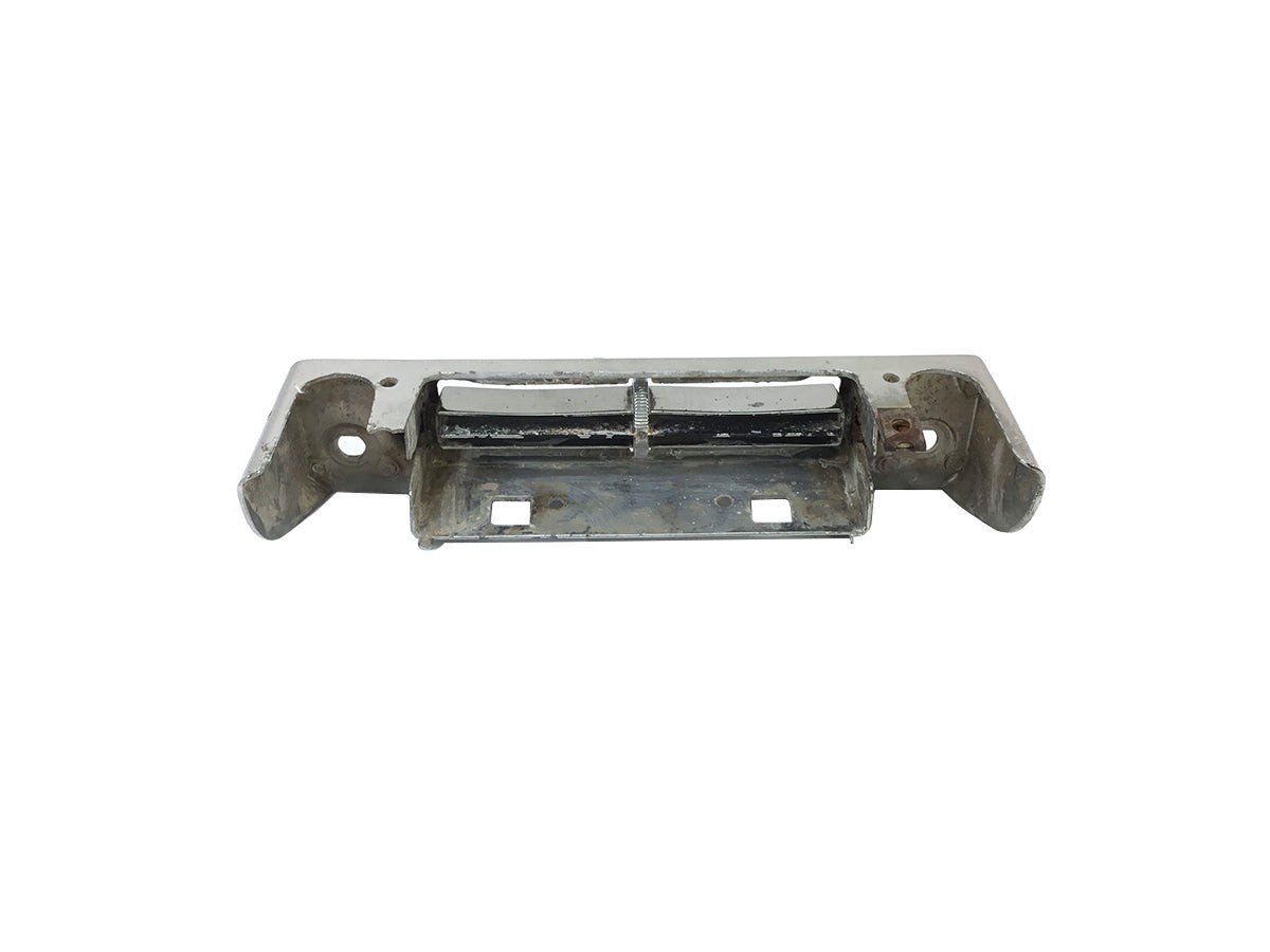 Impala インパラ ベントグリル 59 60 61 62 63 Amazon.com: CarPartsDepot Front Grille Grill Lower Chrome