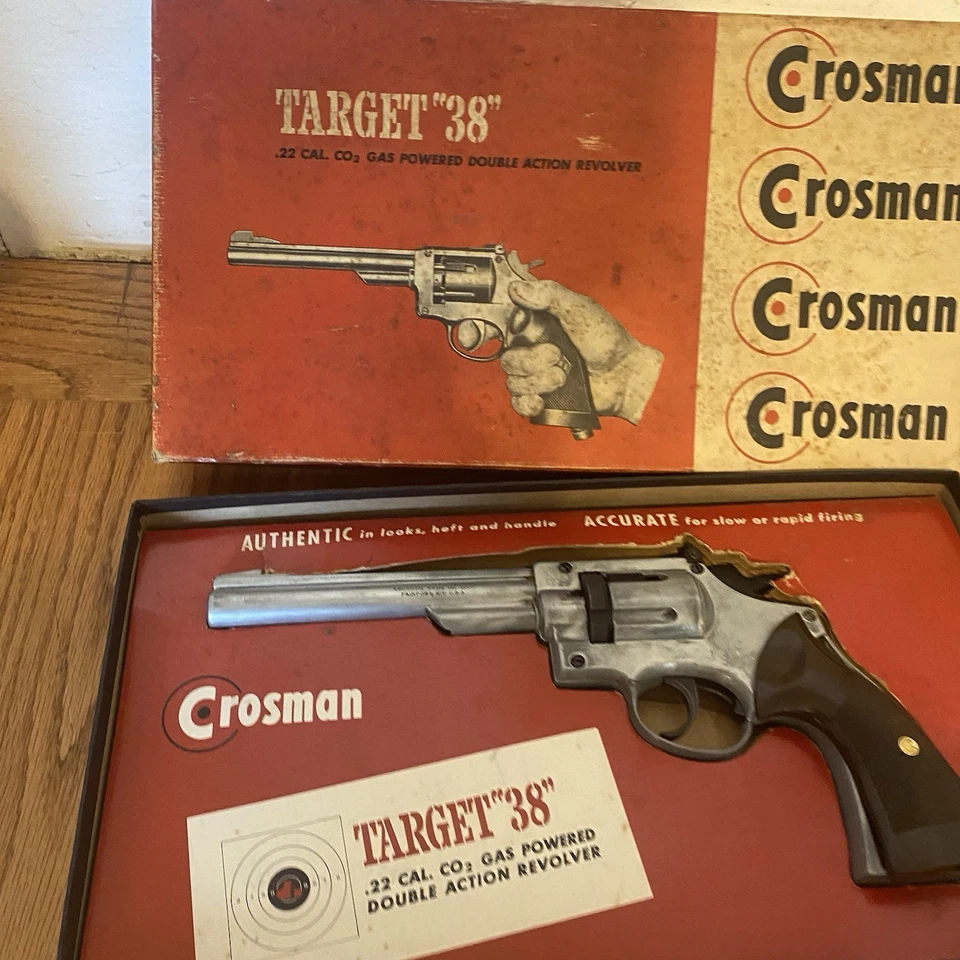 VINTAGE CROSMAN 38T PELLET PISTOL in BOX Target "38" Pistol + Pellets *READ!! - Image 3 of 4
