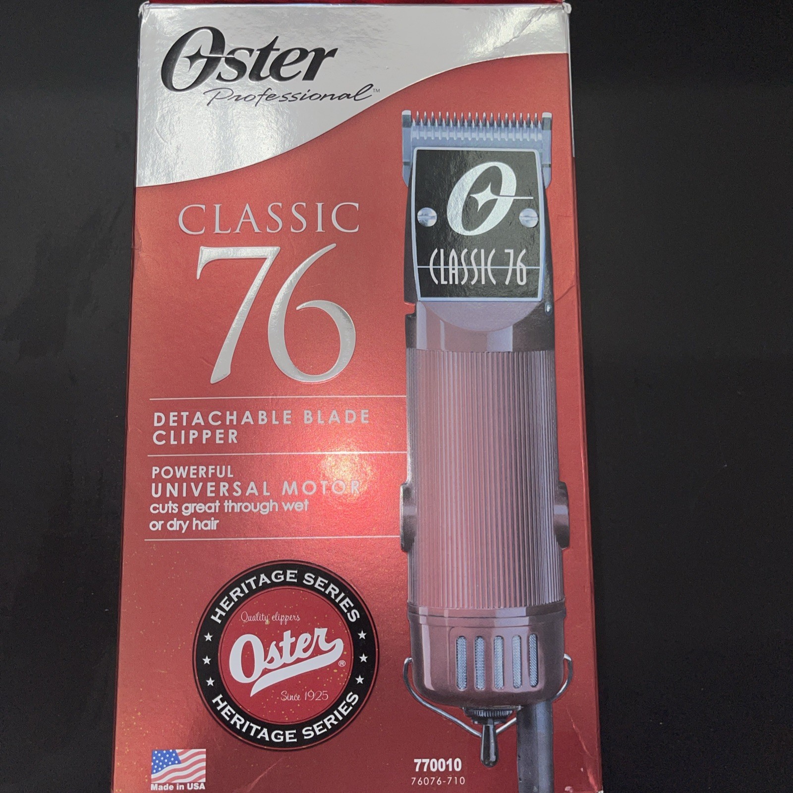 Oster Classic 76 Universal Motor Clipper with Detachable Bla
