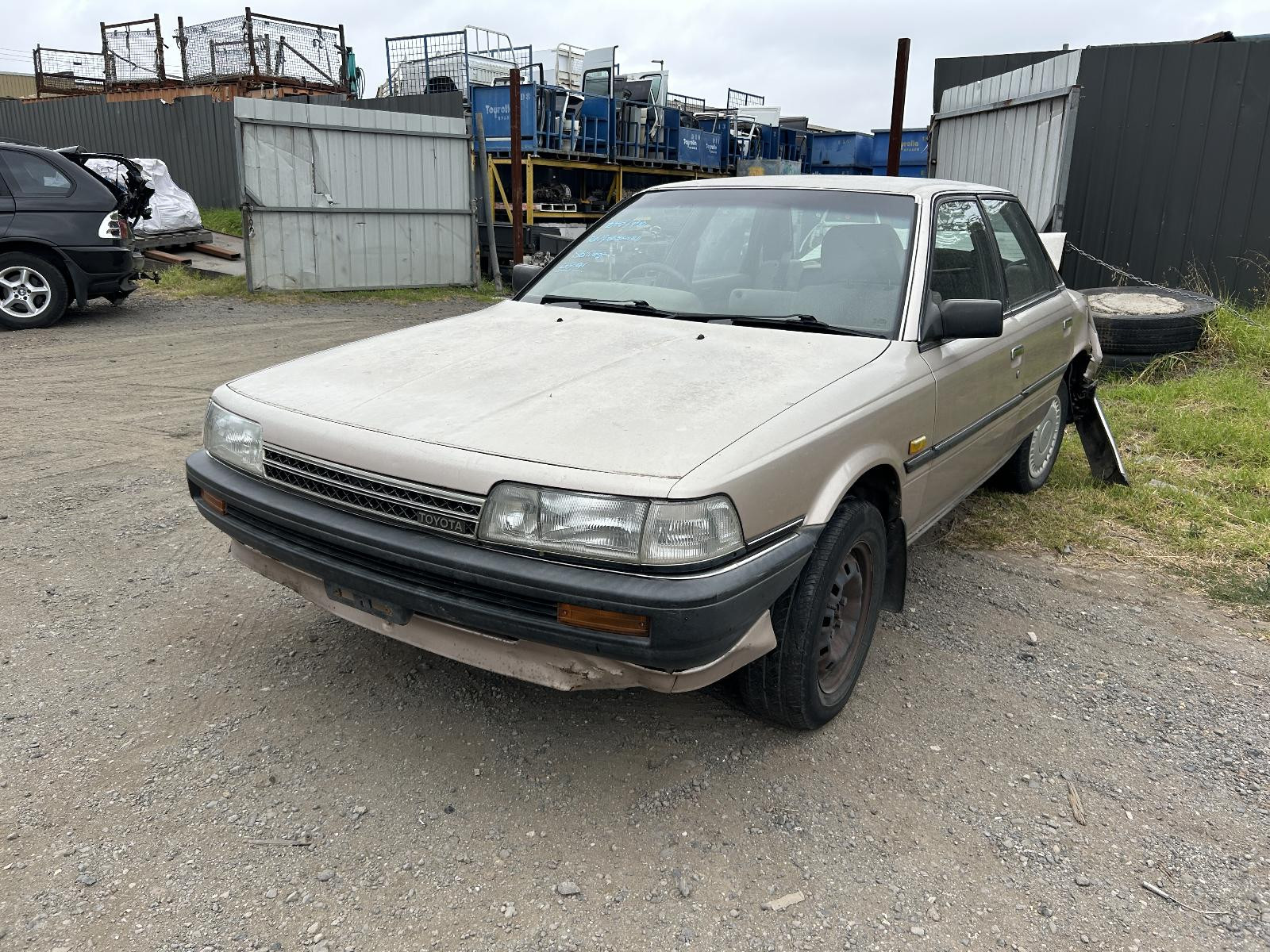 1990 Toyota Camry Left Head Light SV21 10/1989-01/1993 image 8