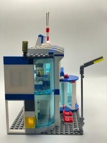 LEGO City 3182 Airport Set with Airplane, Tower, Airport, Luggage, 4 Minifigures