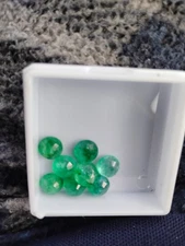emeralds loose price per one piece