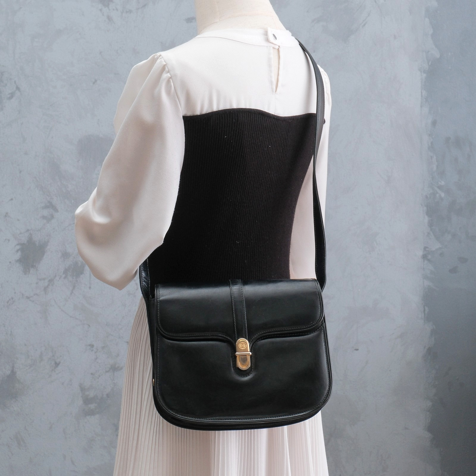 Borsa a tracolla Gucci vintage a mano 2 vie in pelle nera