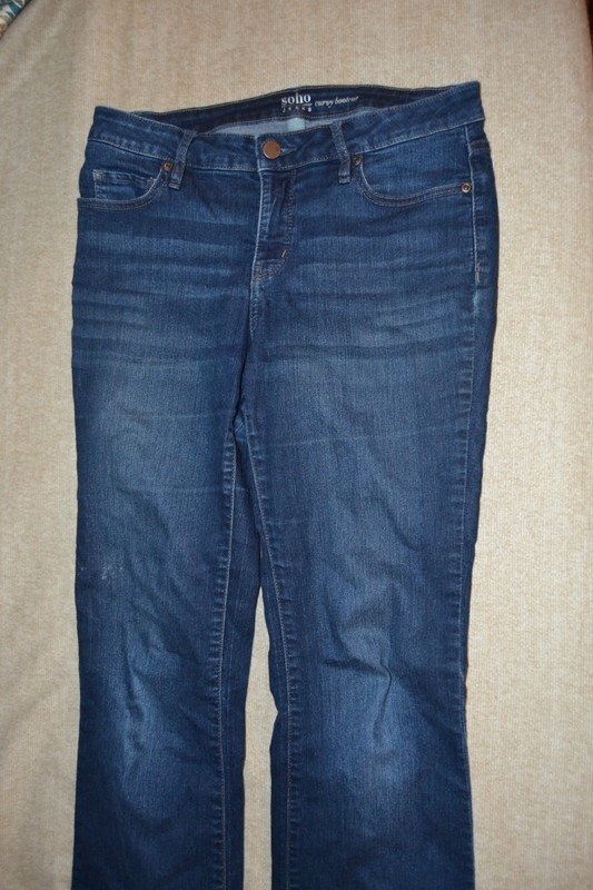 Soho Women's Size 8 Jeans Curvy Bootcut Dark Wash Stretch EUC