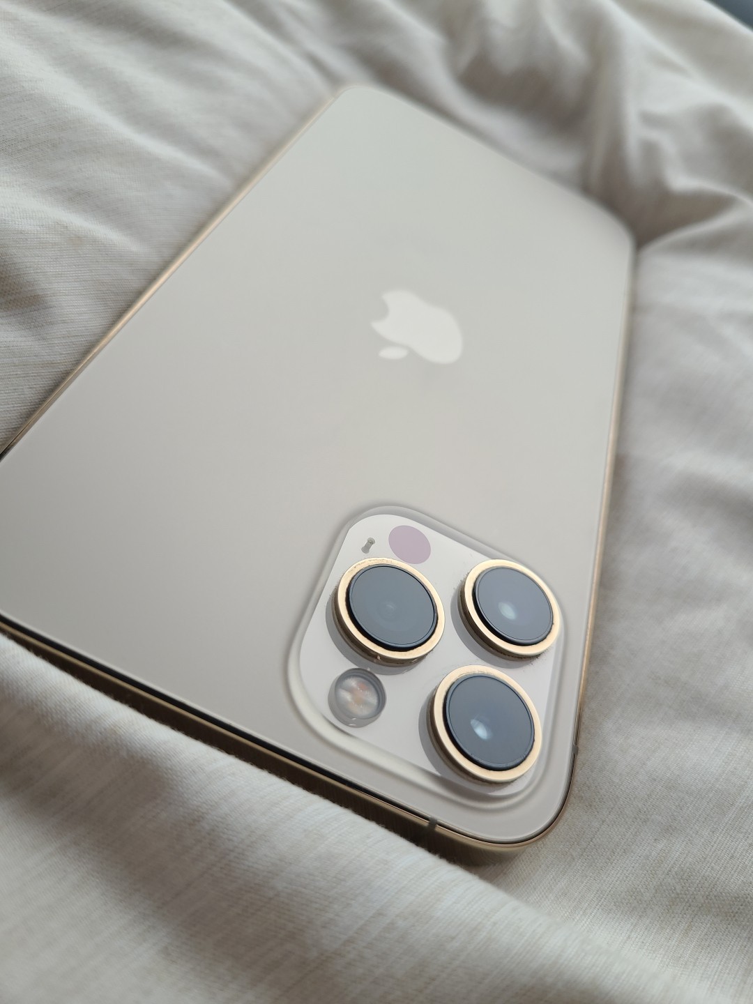 Apple IPhone 16 Pro 512 GBDesert Titanium
