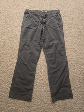 Men's Carhartt Work Pants - Reliable, Sturdy, Great Condition