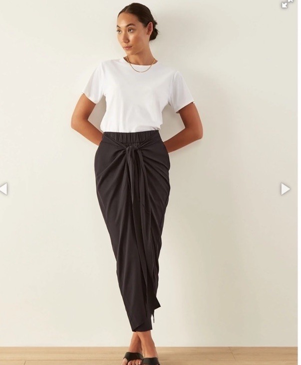 ADAY Under Wraps Pants Size XL In Black