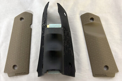 Magpul FDE Colt 1911 grip panels w/Pearce black finger groove grips NIB