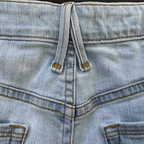 Good American Gr. 4/27 Denim Minirock Jeans Stretch ausgefranster Saum blau Reißverschluss - Bild 11 von 17