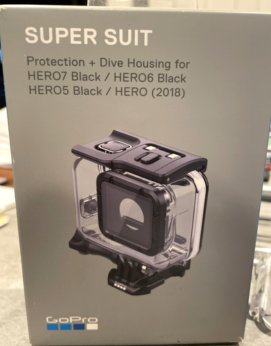 NIP NEW GoPro Super Suit Protection + Dive Housing Hero7, Hero6, Hero5, Hero2018