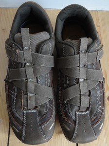 skechers men's urbantrack fashion trainer