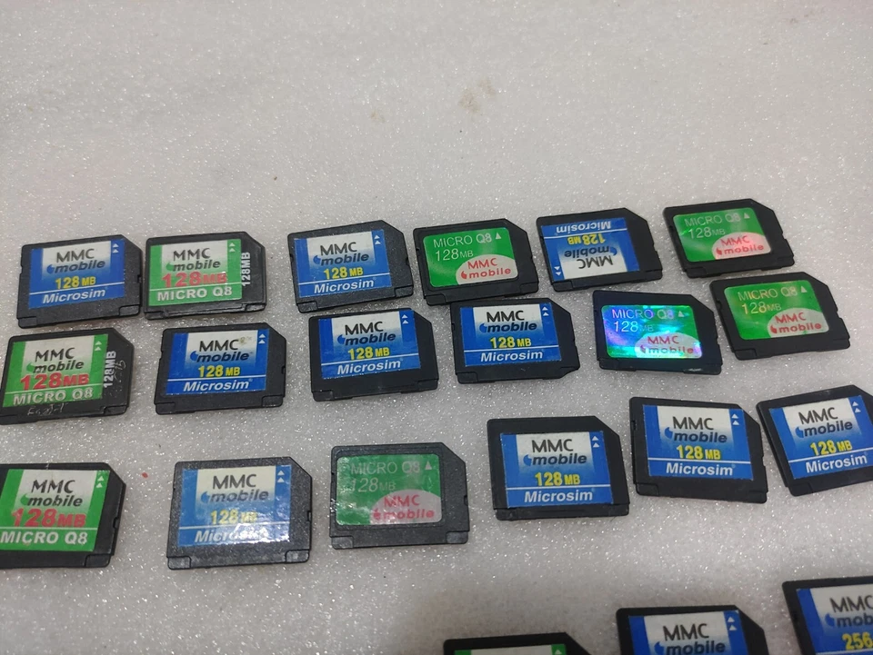 Lot of 44 RS Multimedia 128MB Card & 18 x 128MB RS-MMC MMC Mobile - Image 4 of 4