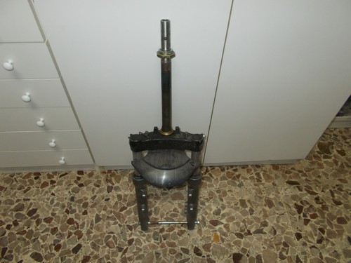 FORCELLA ANTERIORE COMPLETA PER SUZUKI EPICURO 125-150 - Picture 2 of 3