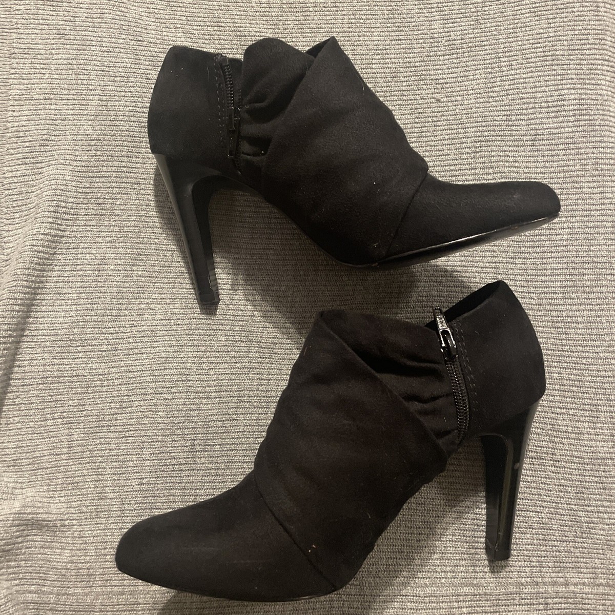 New Directions High Heel Belk Booties Black Cary Suede