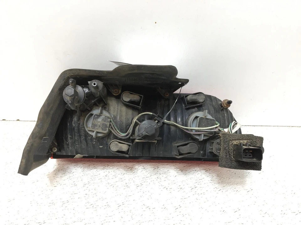 08 09 10 11 12 13 14 Dodge Dodge Dodge Challenger conjunto de luces traseras izquierda Foto 2 de 2