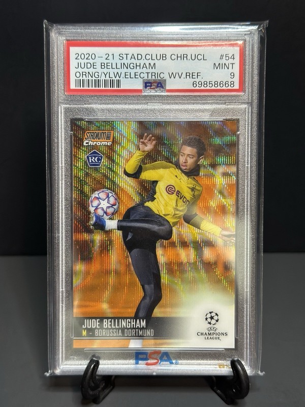 2020-21 Topps Stadium Club Chrome - PSA 9 - Jude Bellingham #54 Orange Yellow RC