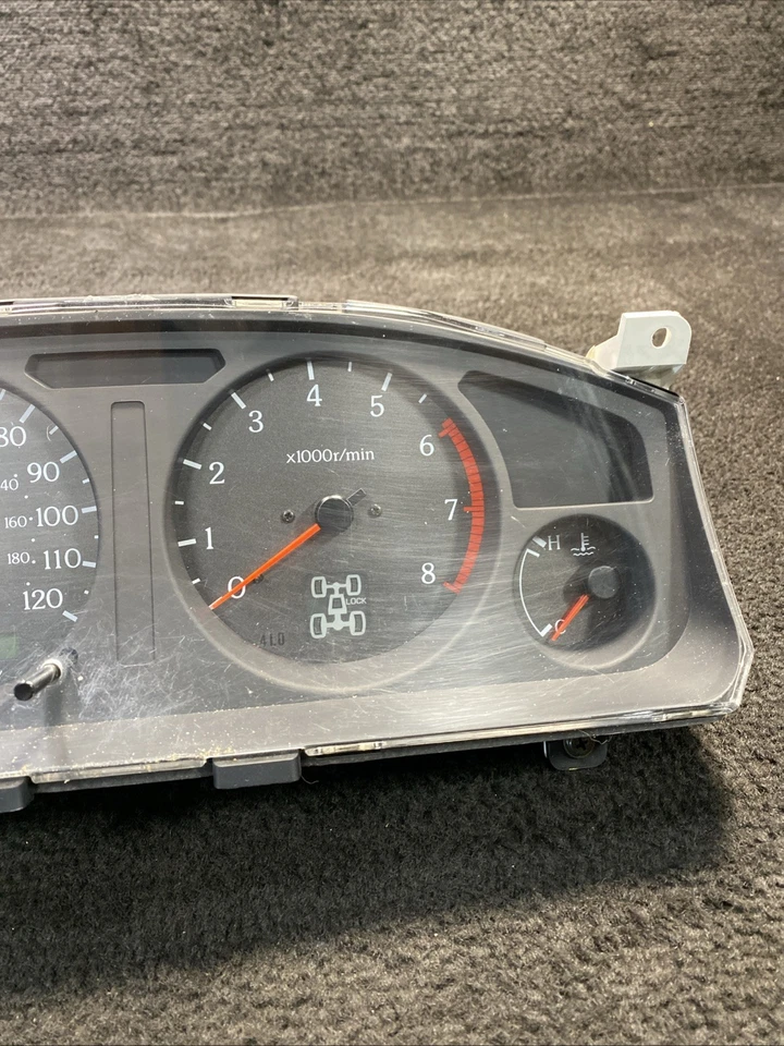 Cuadro de instrumentos velocímetro Infiniti QX4 1998-1999 322 k OEM Foto 3 de 4