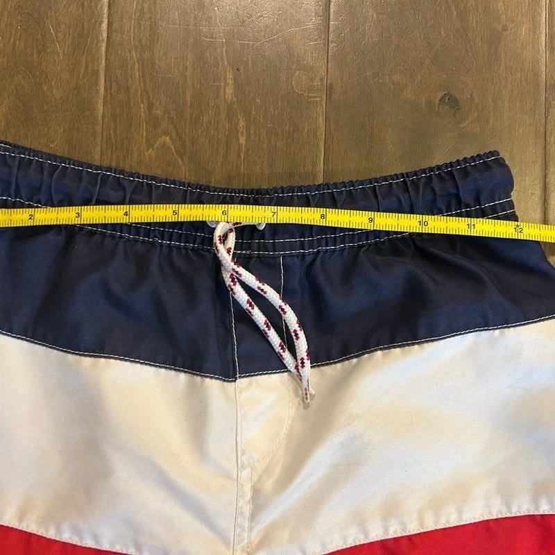 Красные, белые и синие плавки Lands' End для мальчиков размер M (10/12) - Изображение 3 из 4