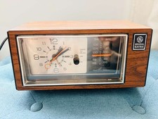 Vintage 1954 General Electric GE 7-4550D AM/FM Clock Radio   Tested  Works