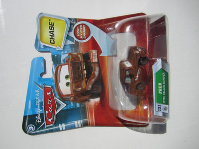 DISNEY PIXAR CARS FRED WITH FALLEN BUMPER #121 CHASE FINAL LAP NEW