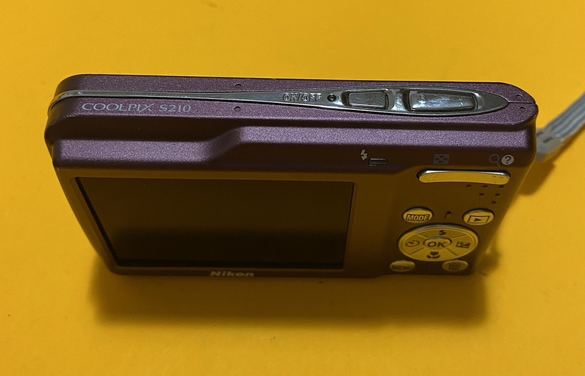 Nikon COOLPIX S210 8.0MP Digital Camera - Plum for sale