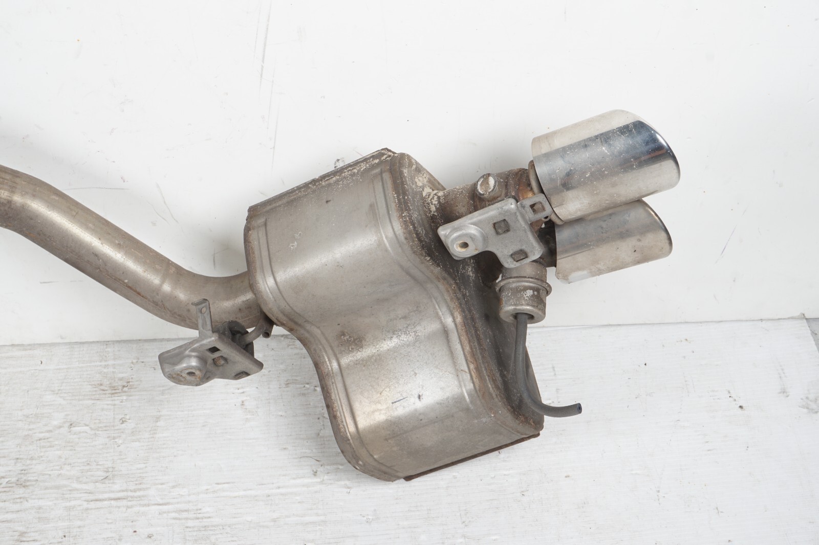 2014-2017 Maserati Ghibli 3.0L Exhaust Pipe Muffler Left Driver Side OEM 51K