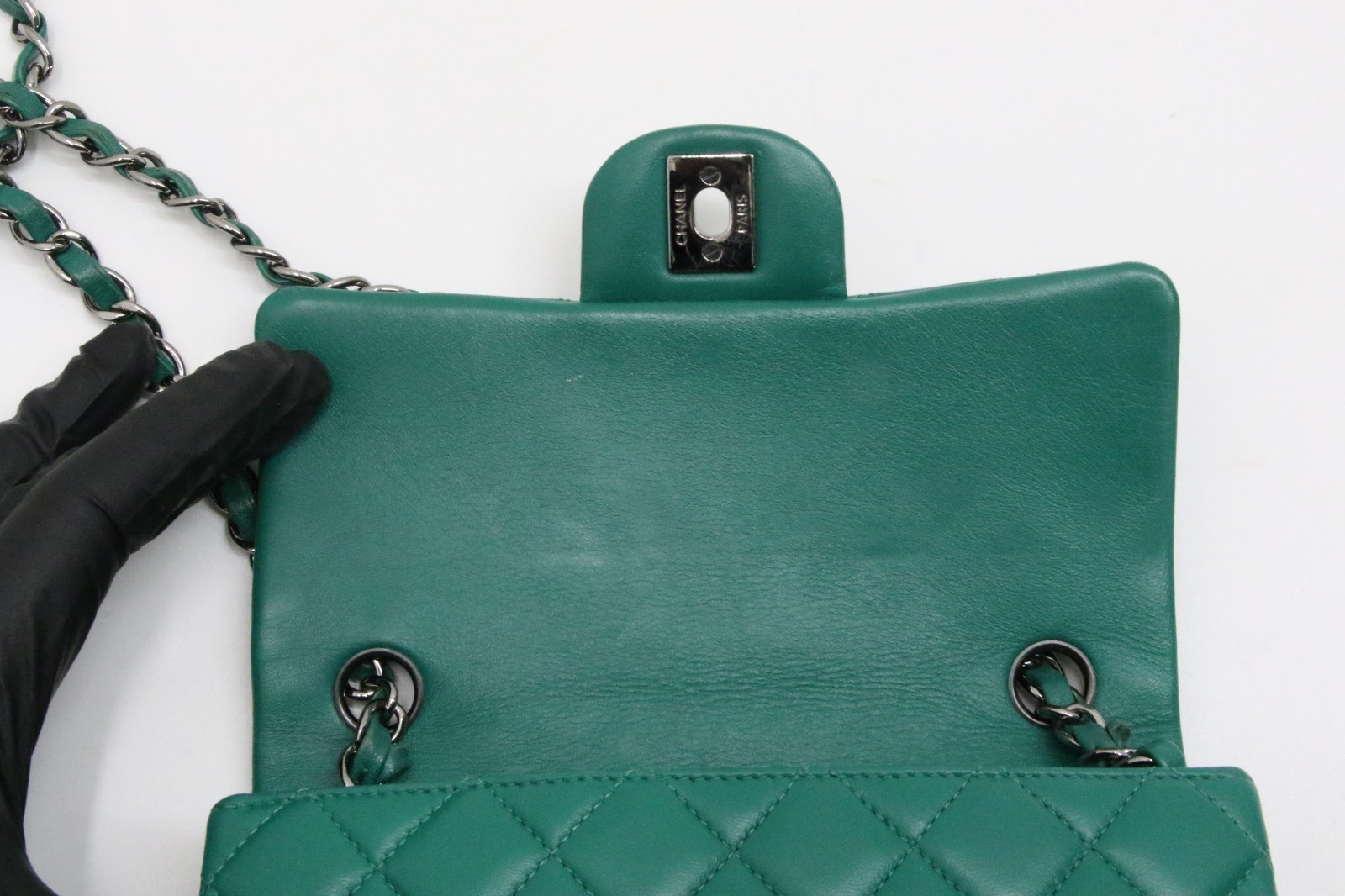 Chanel Mini Rectangular Quilted Lambskin Flap Bag… - image 13