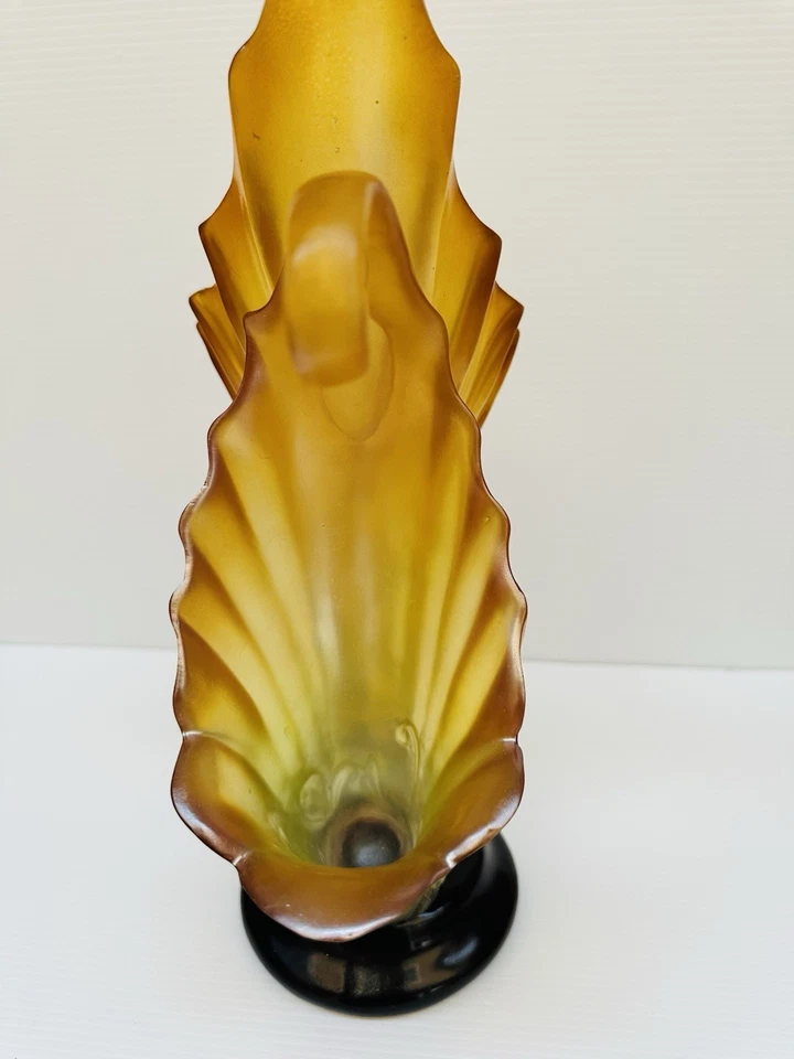 Raro Hermoso Florero de Mesa Centro de Mesa Pearl Illusion Grande 17.5” Alto Base Oscura Foto 4 de 4