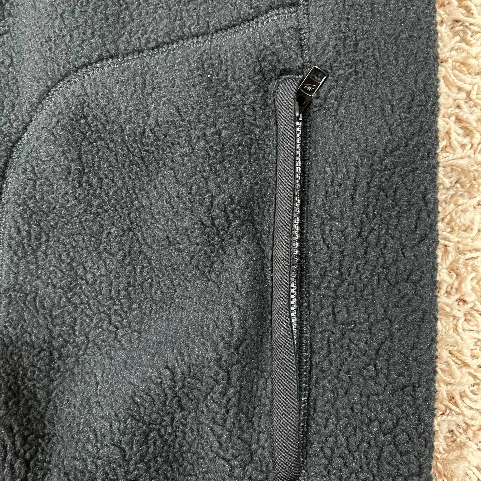 SACAI X NIKE ?Nuovo con etichette vendita al dettaglio $95? Nike Sportswear Club gilet invernale uomo FZ0894 010 taglia XL