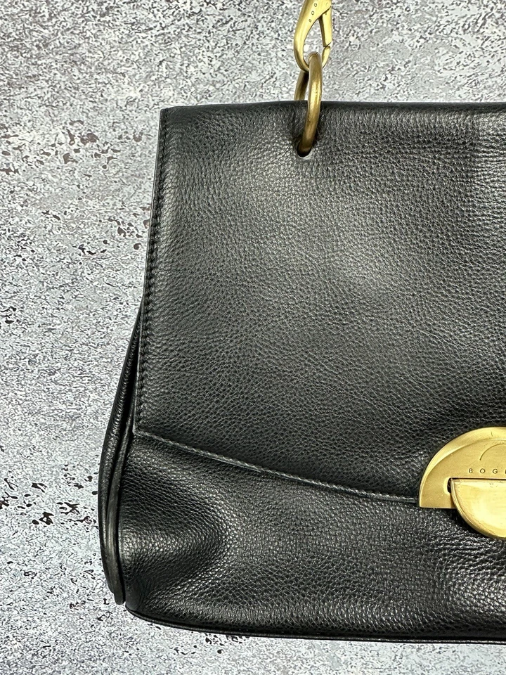 Bolso de hombro de cuero con asa con logotipo de metal grande BOGNER para mujer Foto 4 de 4