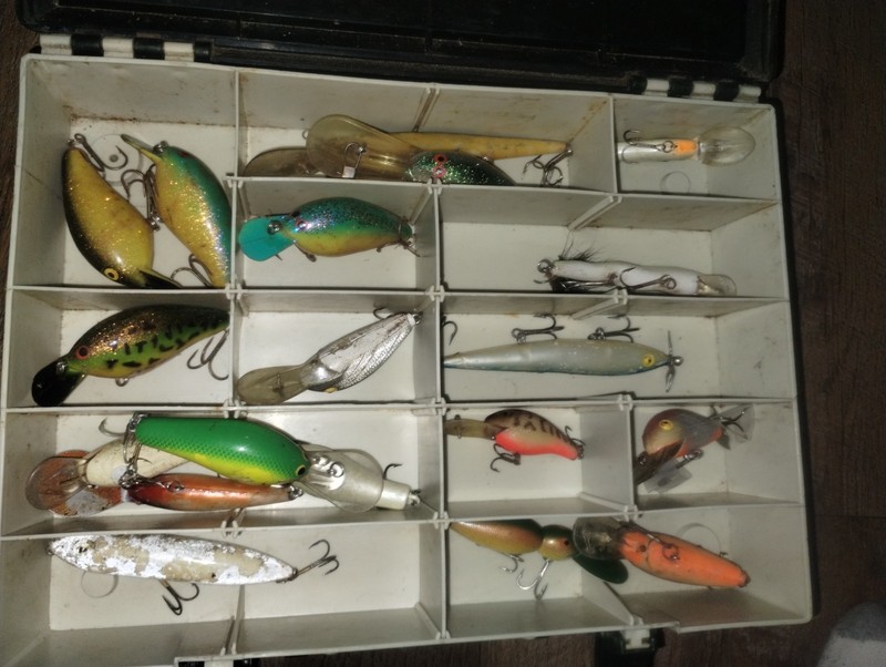 A Great Variety of Fishing Lures! Vintage Fishing Lures Lot 32